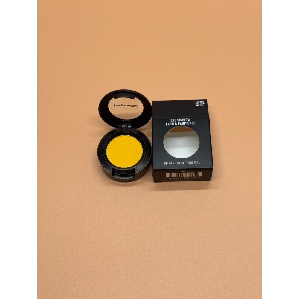 MAC Eye Shadow Matte Chrome Yellow
